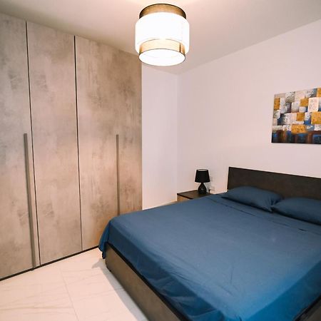 Spacious 3 Bedroom In Sliema! Extérieur photo